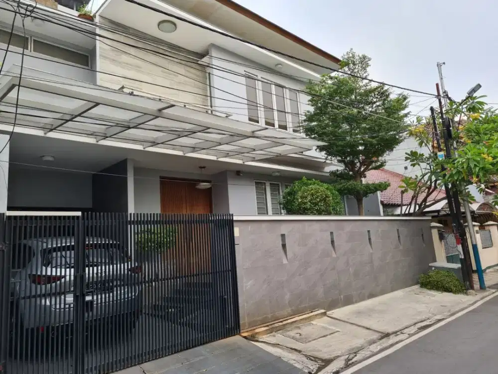 Rumah mewah Cantik Terawat siap huni semifurnish Bebas Banjir di Cempaka Putih Jakarta Pusat Lokasi dalam Cluster, Harga Negotiable