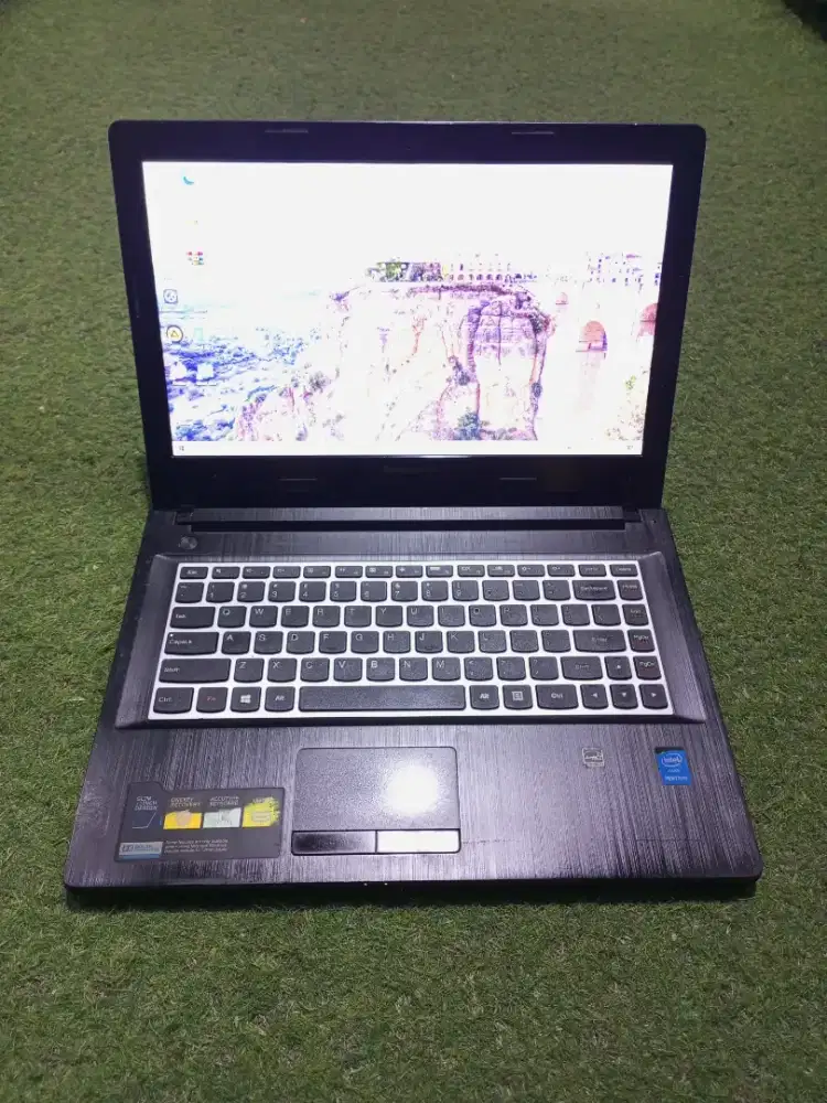 Laptop Lenovo G40-30