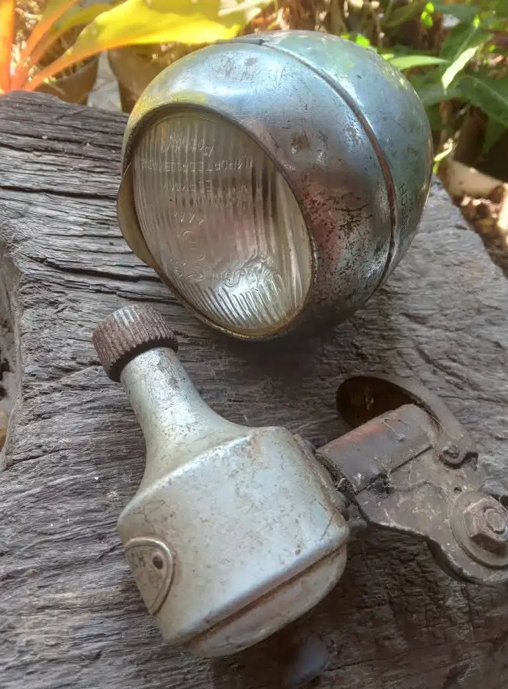 set lampu dinamo bosch germany original