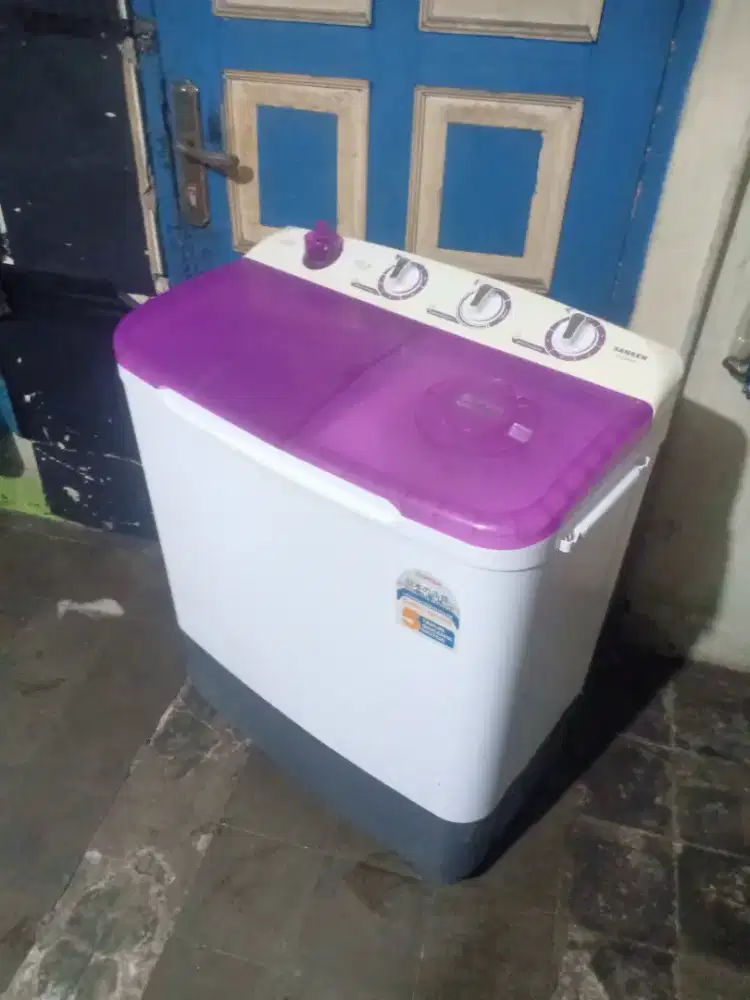 Jual mesin cuci Sanken kapasitas 8kg mesin oria,n normal bisa diantar