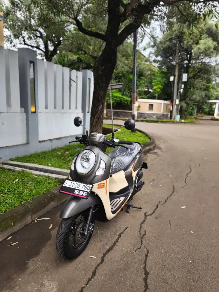 Bissmillah dijual motor Honda Scoopy SE 2024