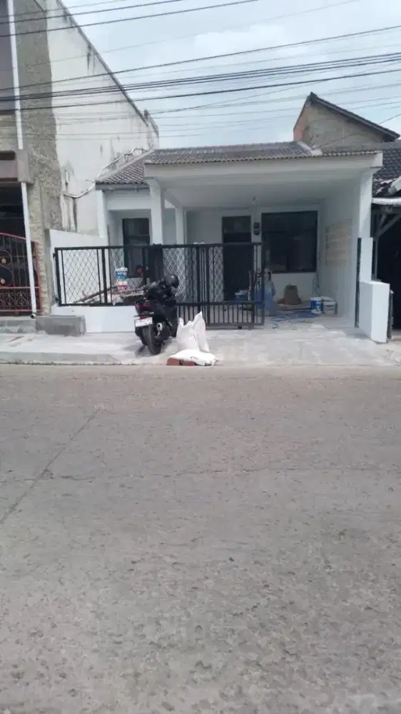 Disewakan Rumah di Puri Cipageran Indah 2 Blok B13/8