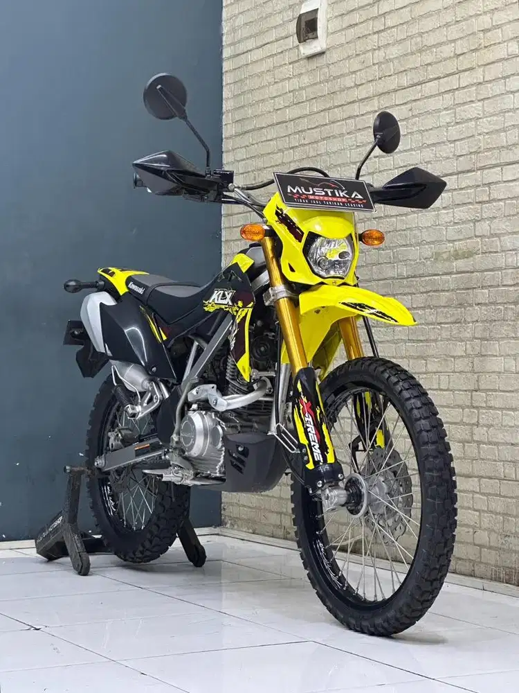 Kawasaki KLX 150 BF EXTREME 2023 Kilometer 5rb - Zaky Mustika