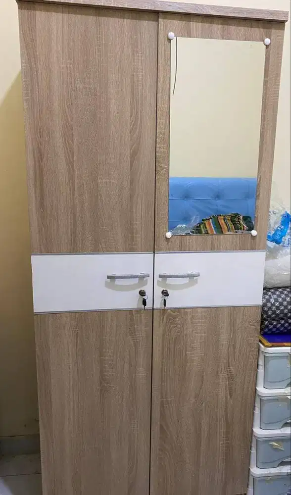 Lemari baju & Meja rias