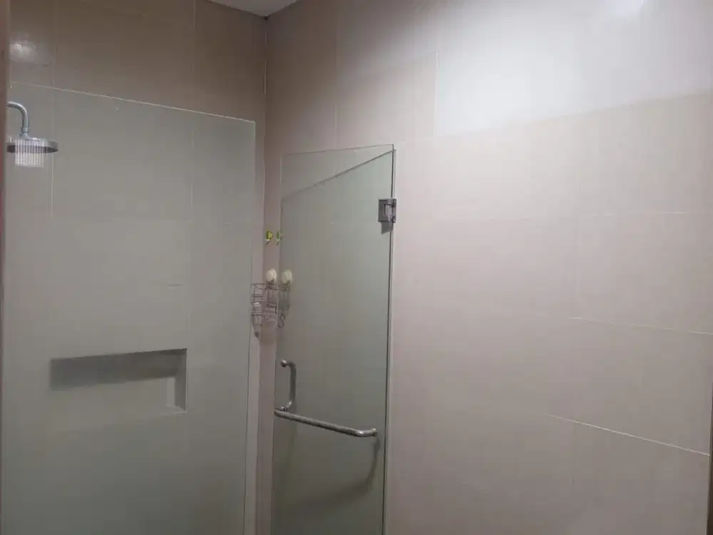 Disewakan Rumah Graha Natura Lontar 2LT LT105m 3KT Dekat Pakuwon Mall Surabaya Barat