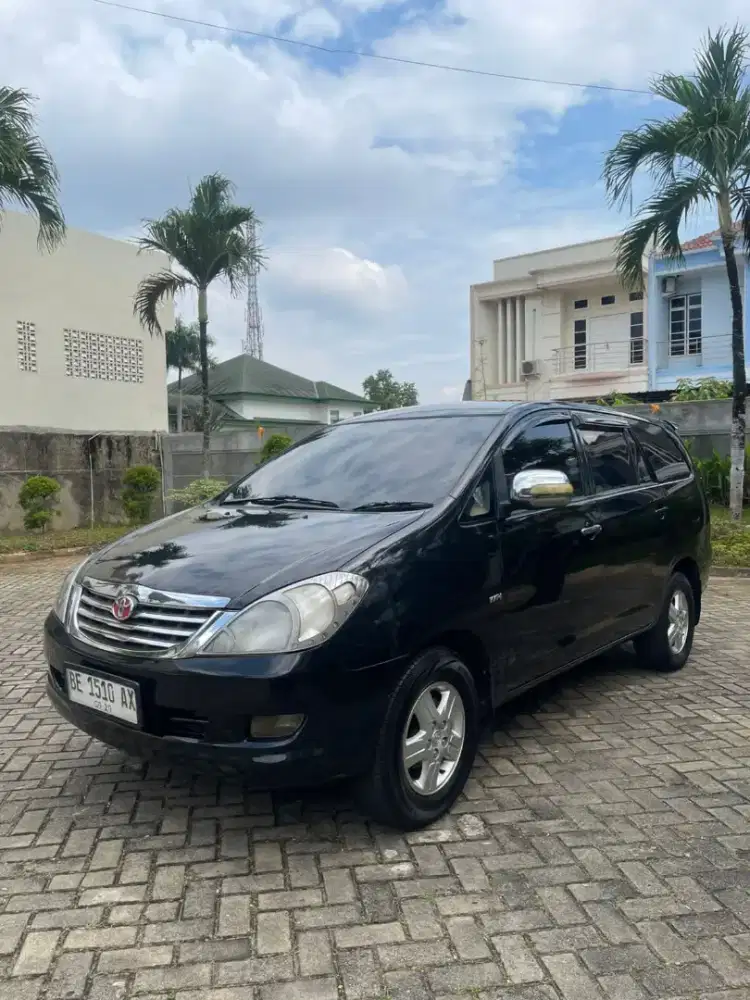 Toyota Kijang Inova 2.0 G Manual Super istimewa