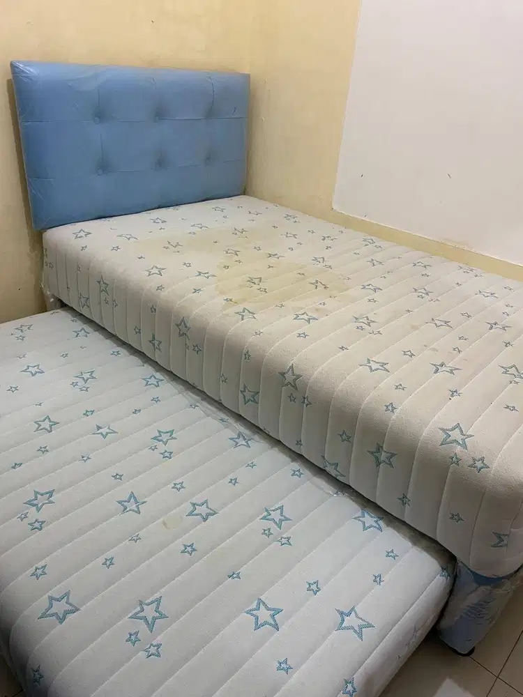 Tempat tidur berkualitas
