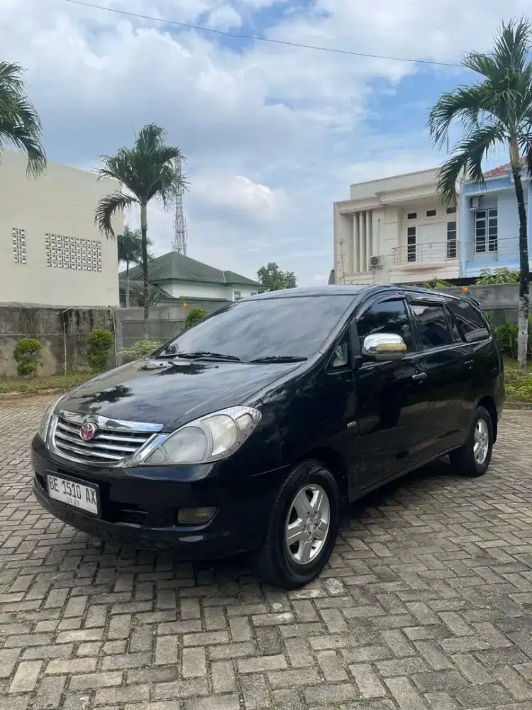 Toyota Kijang Inova G 2.0 Manual Super stimewa