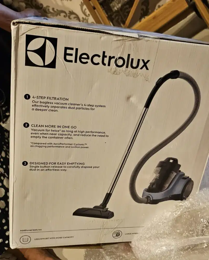 Dijual vacum cleaner eletrolux