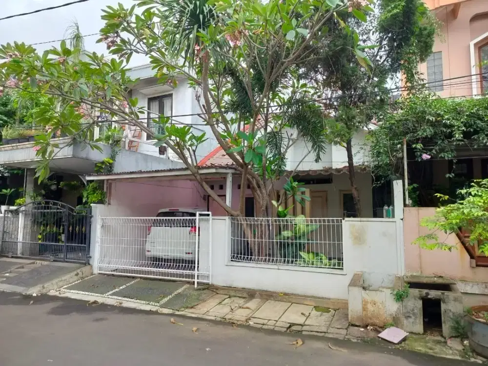 Dijual rumah siap huni Di Villa Galaxy,  Grand Galaxy Bekasi