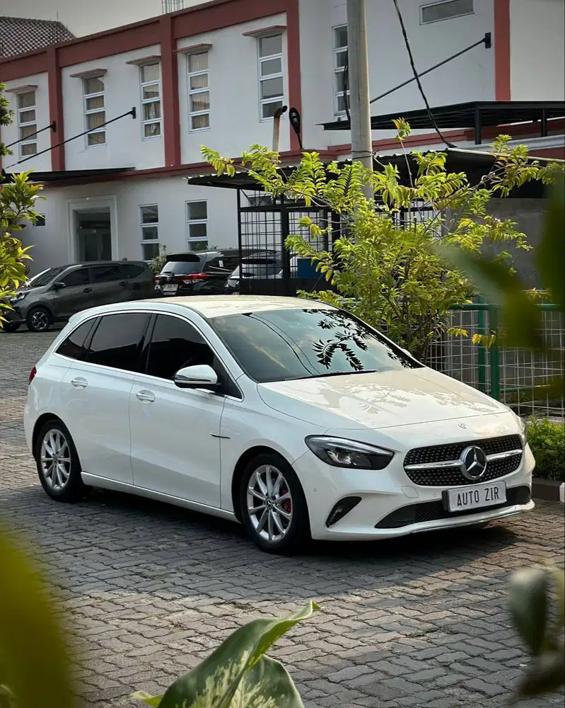 Mercedes Benz B200 Progressive Putih 2018 Tdp Murmer Ori Menarik Bu Ok