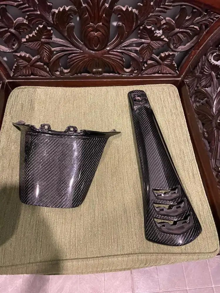 Karbon dasi dan spakbor vespa matic