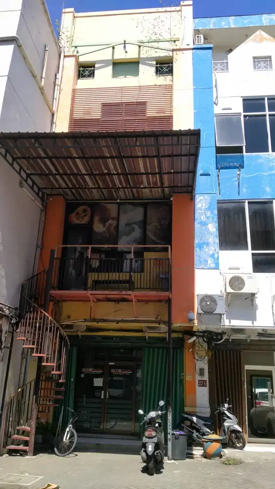DIJUAL RUKO MURAH 4 LANTAI KLAMPIS JAYA! SUPER LUAS DAN STRATEGIS!