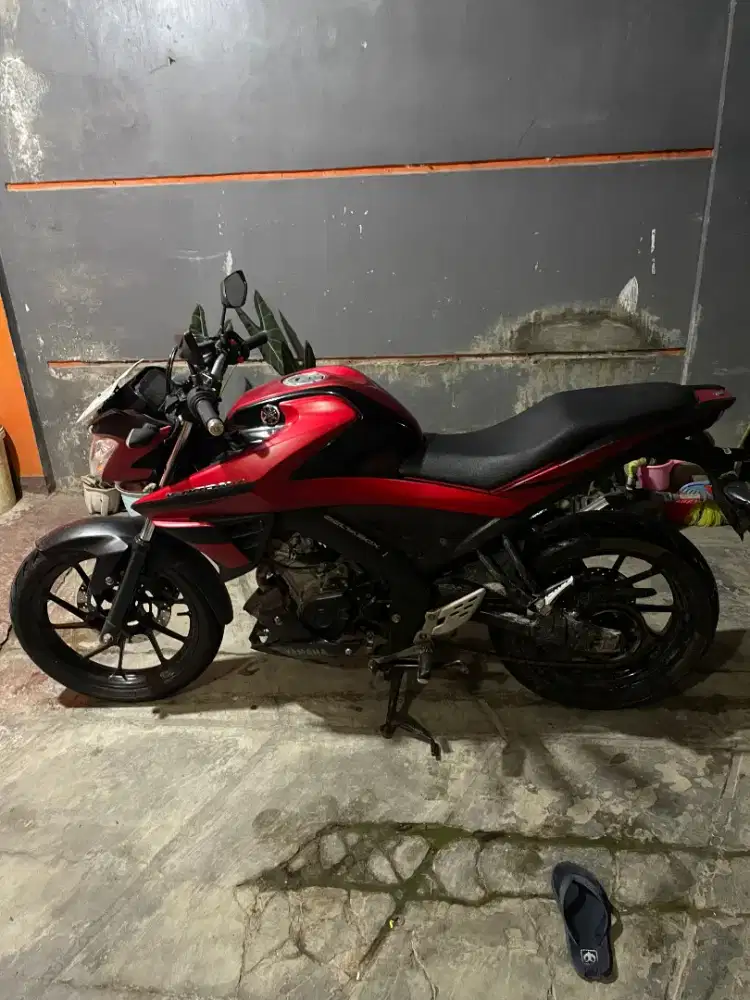YAMAHA VIXION R 2017