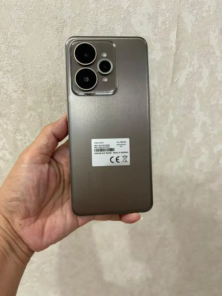 RealMe 15 5G 8Gb/256 Mulus Garansi On No Box