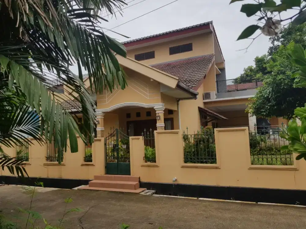 Dijual Rumah Bagus Luas Posisi Hook di Pondok Pekayon Indah Bekasi