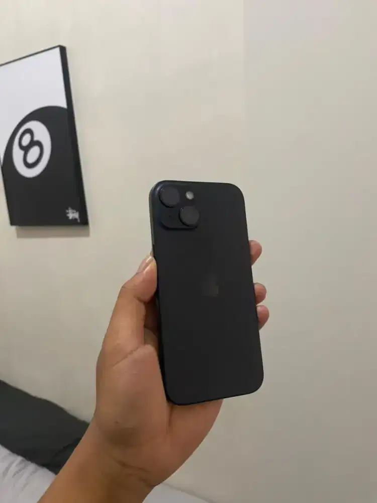 Jual iPhone 15 basic