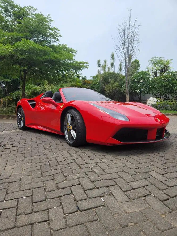 Ferrari 488 Spider 2019