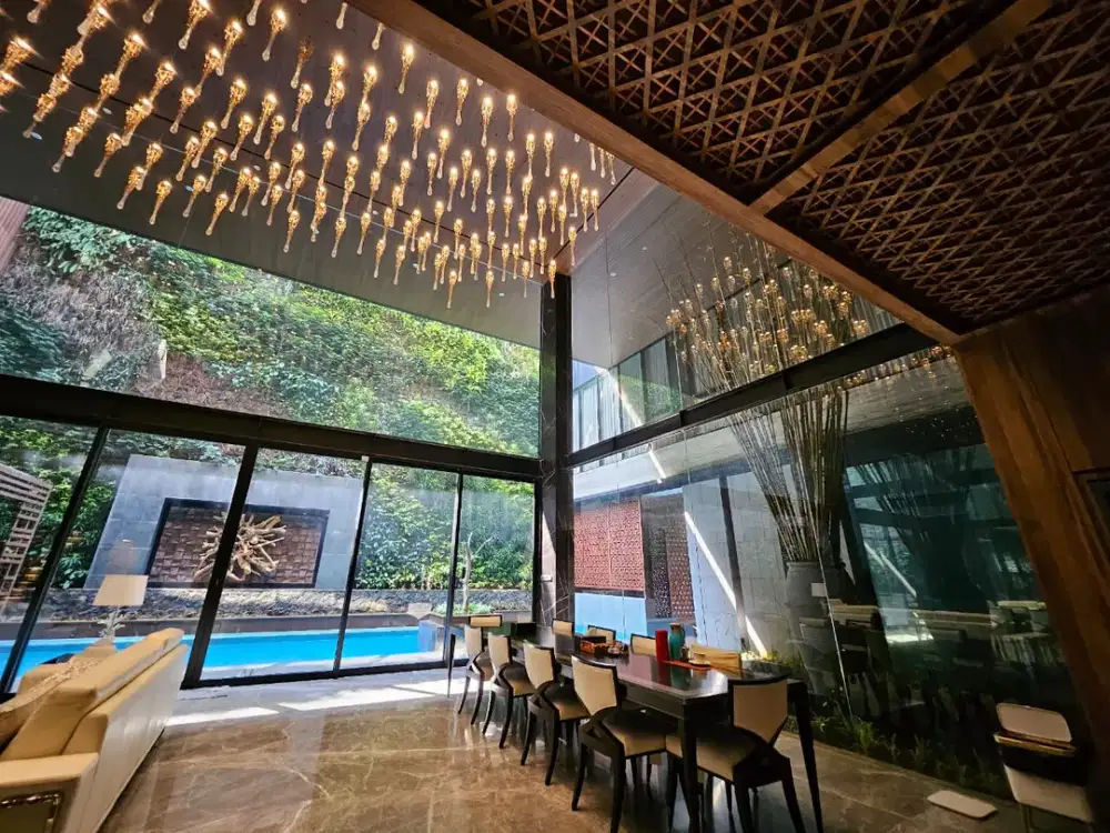 DIJUAL RUMAH MEWAH PIK1, LUXURY DESIGN