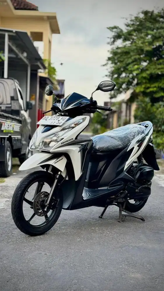 VARIO 125 CBS ISS AD SOLO PAJAK BARU