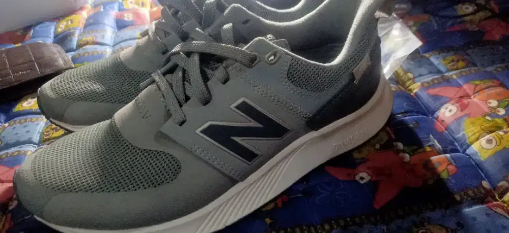 Jual sepatu New Balance dynasoft original 42