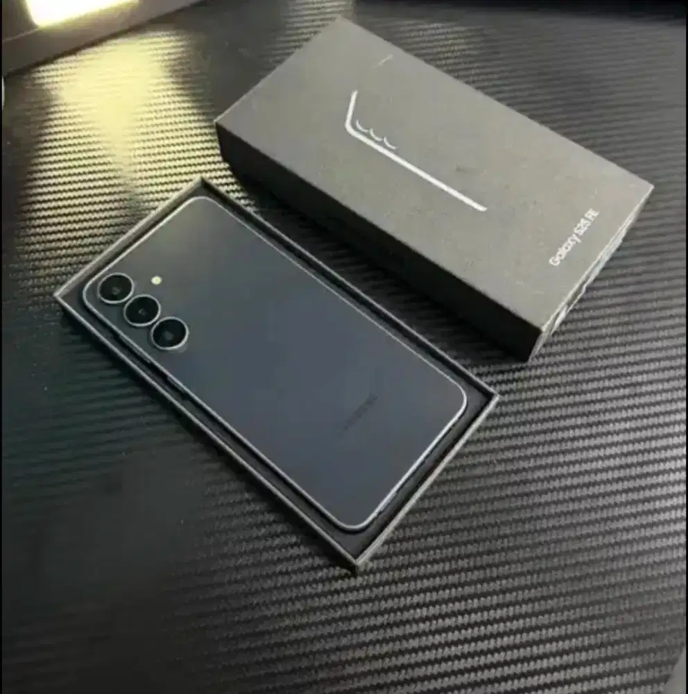 SAMSUNG S25 FE 8/256GB