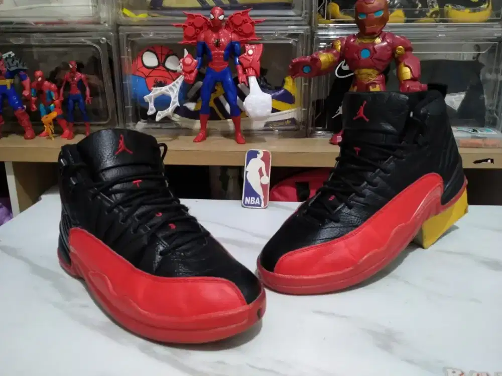 Sepatu Basket Nike Jordan Retro 12 Flu game size 45