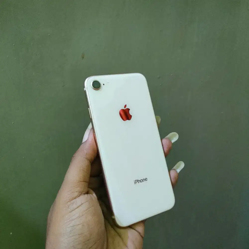 iphone 8 64 GB hp Ces