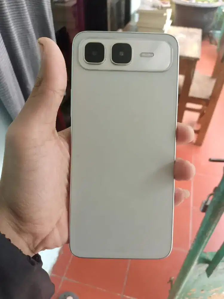 Infinix smart 10 plus 8+8/128 like new