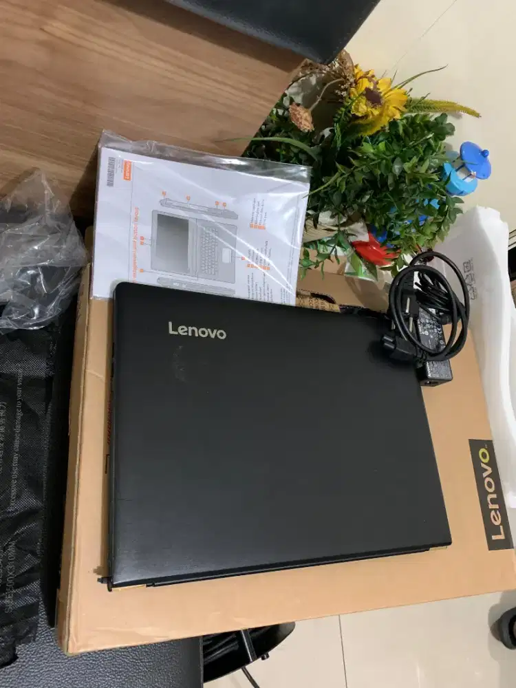 Laptop Lenovo Ideapad 310 14ikb 80TU 4GB HDD 1TB 7200U 2,5G / Lenovo