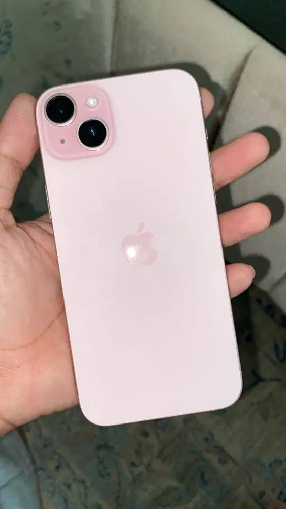 Iphone 15 Plus 128 GB Pink LIKE NEW (EX Digimap) - RESMI