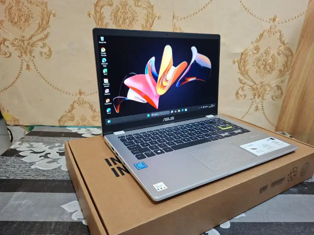 Laptop ASUS VIVOBOOK E410MA