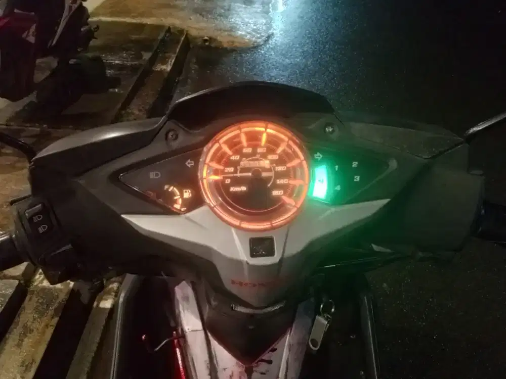 DIJUAL MOTOR KESAYANGAN BLADE 2012 110CC