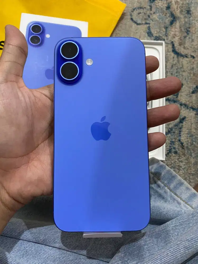 Iphone 16 Plus 128 GB Blue LIKE NEW (All Operator - Bercukai Resmi)