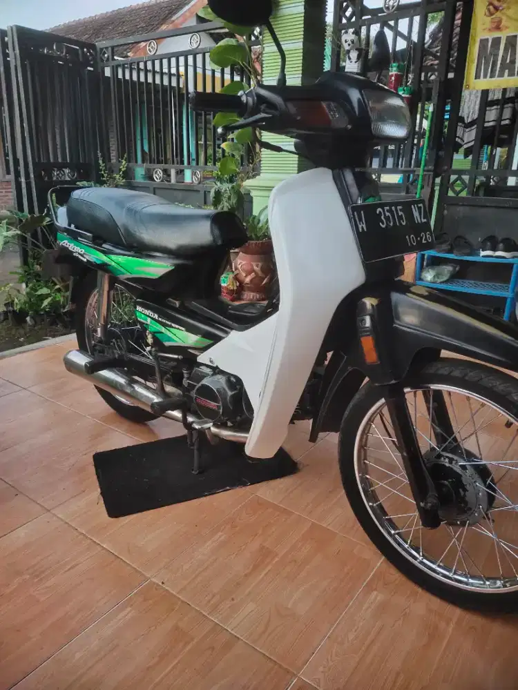 Honda Astrea grand 1996