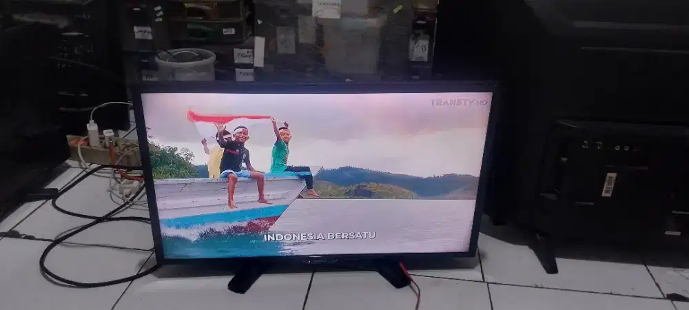 Tv LED 24 inchi digital