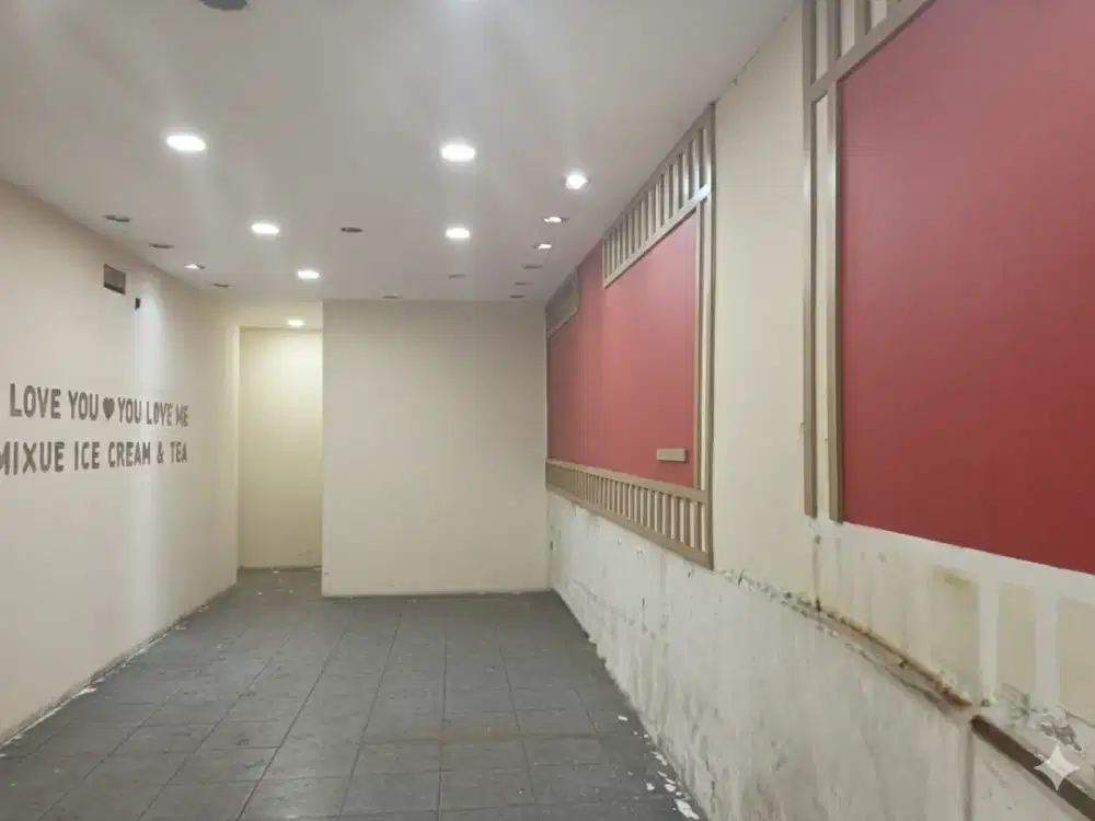 Disewakan toko di Jl Dewi Sri, Kuta