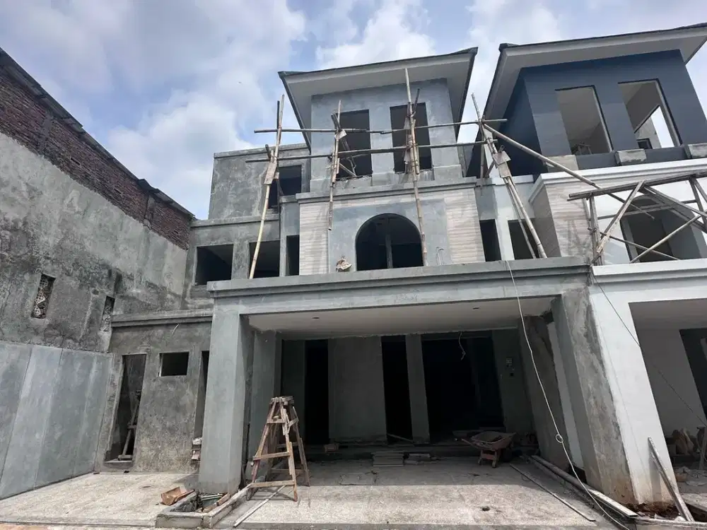 Rumah di Karangrejo Gajahmungkur Semarang