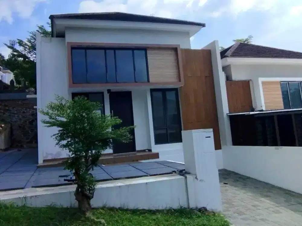 Rumah Baru di Pandanaran Hills Semarang