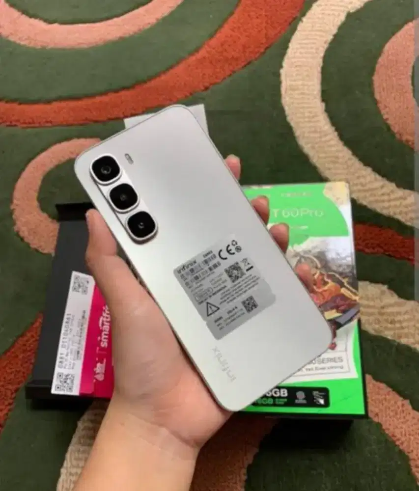 Infinix HOT 60 PRO 8/256