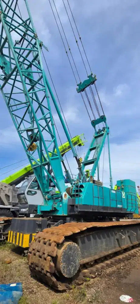 Crawler crane Kobelco 180 ton tahun 2018