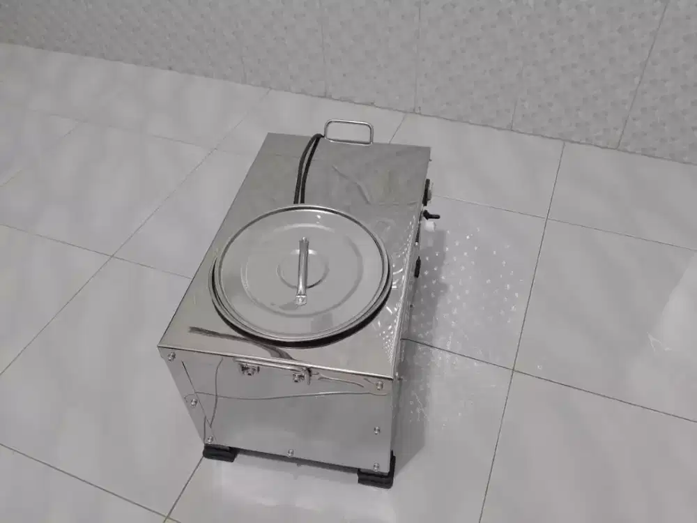 Mixer roti dan ruko dpn sekolahan murah.