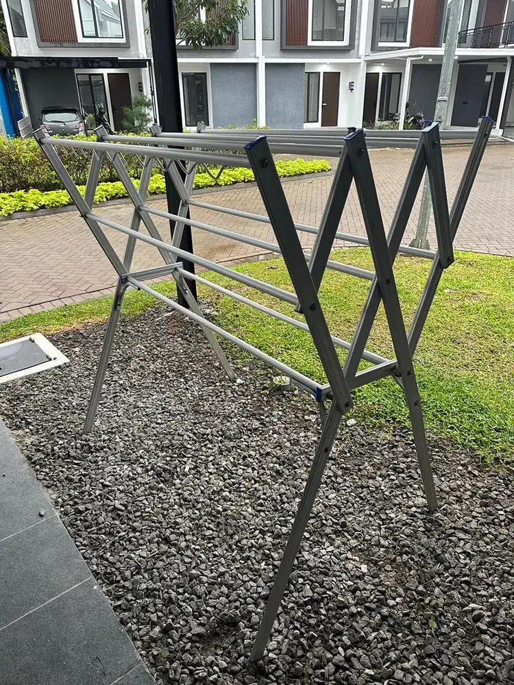 Jamuran Pakaian Aluminium