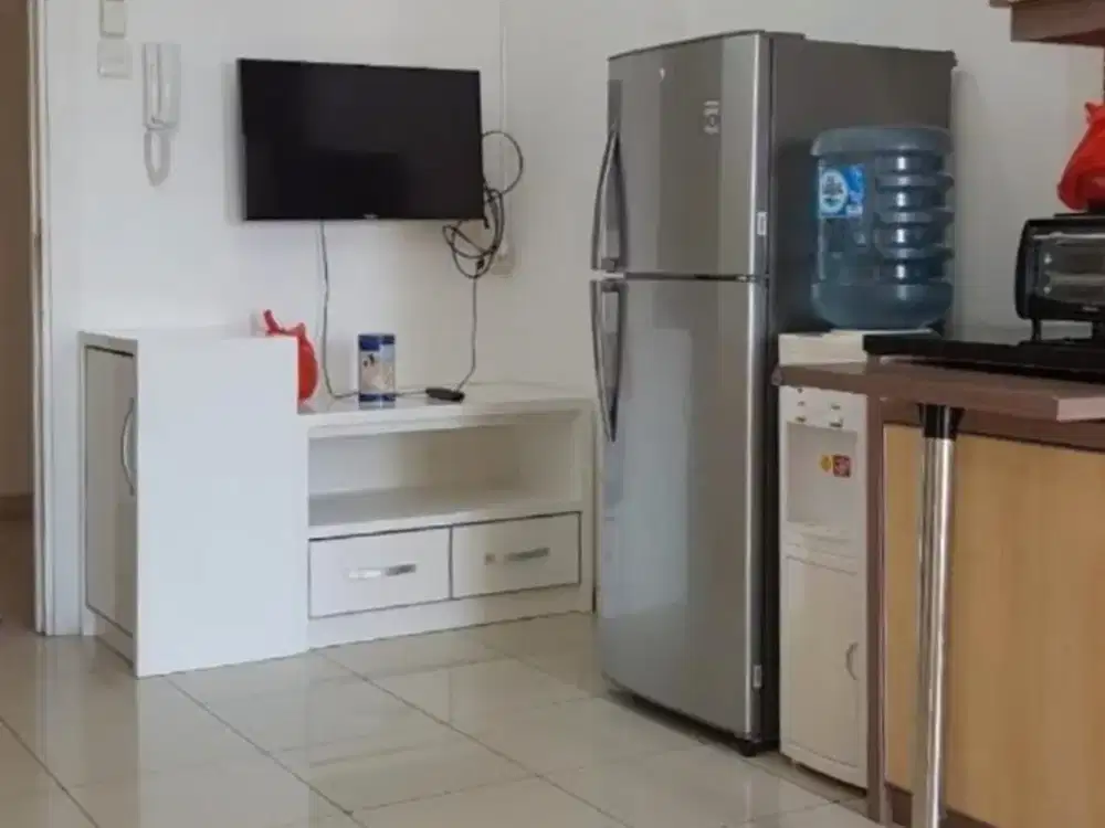 APARTEMEN GREEN LAKE 2 BR DI SUNTER