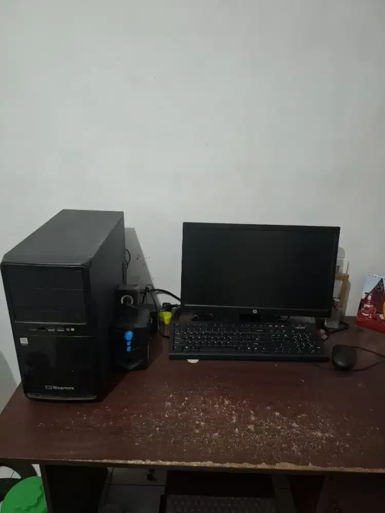 Cpu WEARNES 4590L + Monitor LCD (Full set)