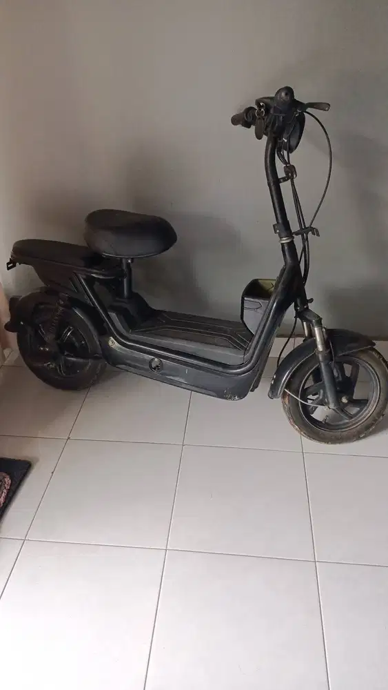 Sepeda listrik uwinfly