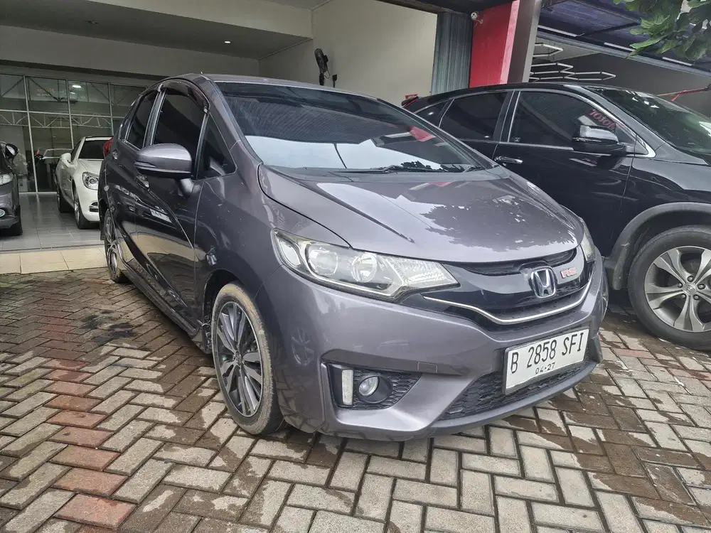 Honda Jazz Rs 1.5 Automatic 2015 Bensin Abu Metalik Super Mulus