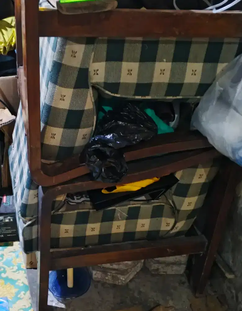 Kursi panjang pendek