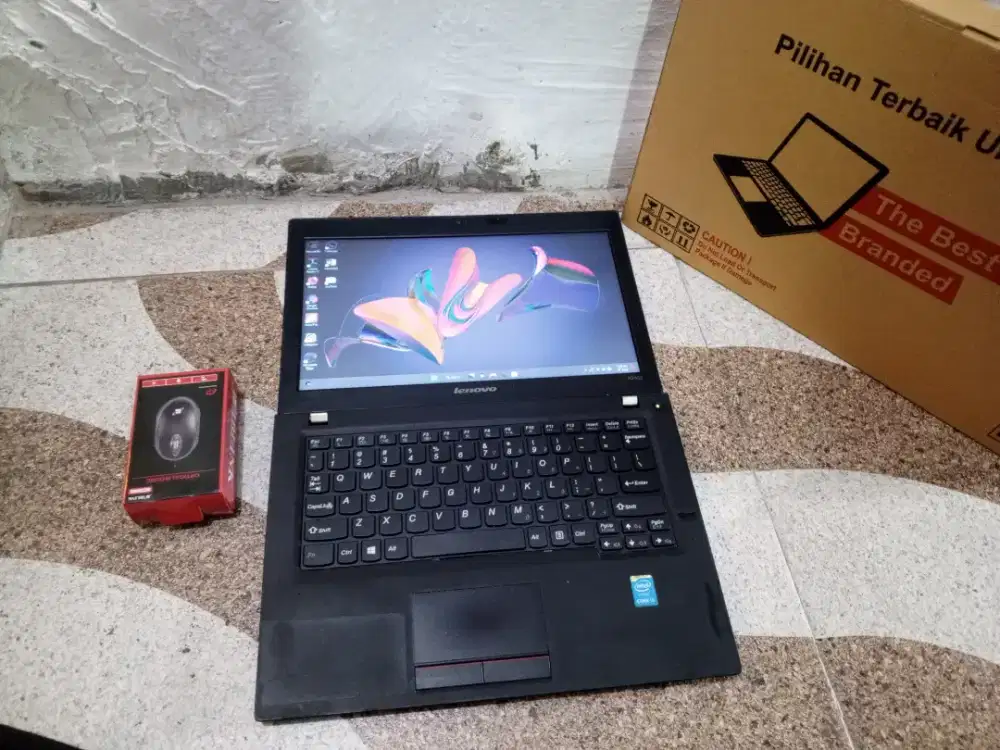 Di Jual Cepat Laptop Lenovo Slim k2450, core i3 gen 4, SSD 128, normal