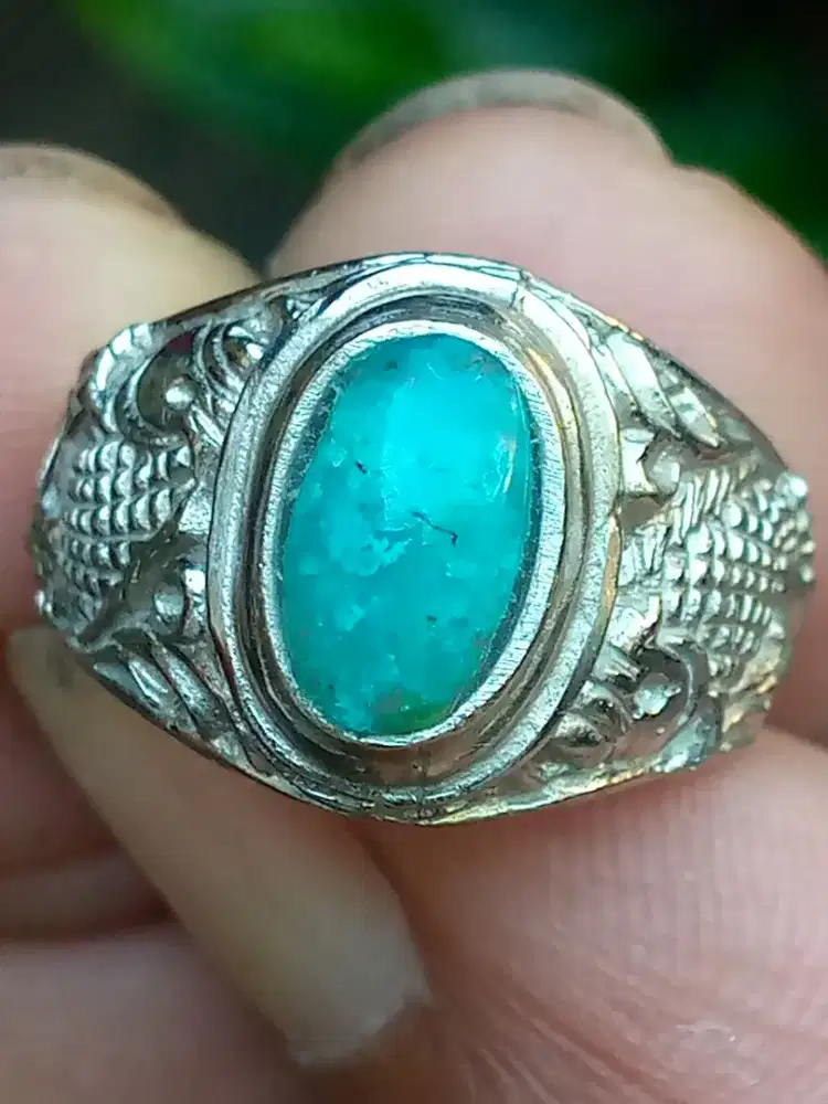 Batu bacan Doko kristal 10x7x4 ,ring UK 8 titanium